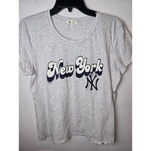 Light Gray New York Graphic Short Sleeve Tee